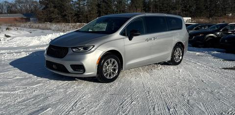 Chrysler Pacifica 2024