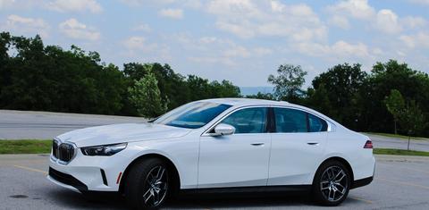 BMW i5 2026