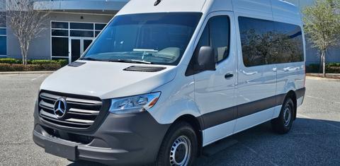 Mercedes-Benz Sprinter 2024