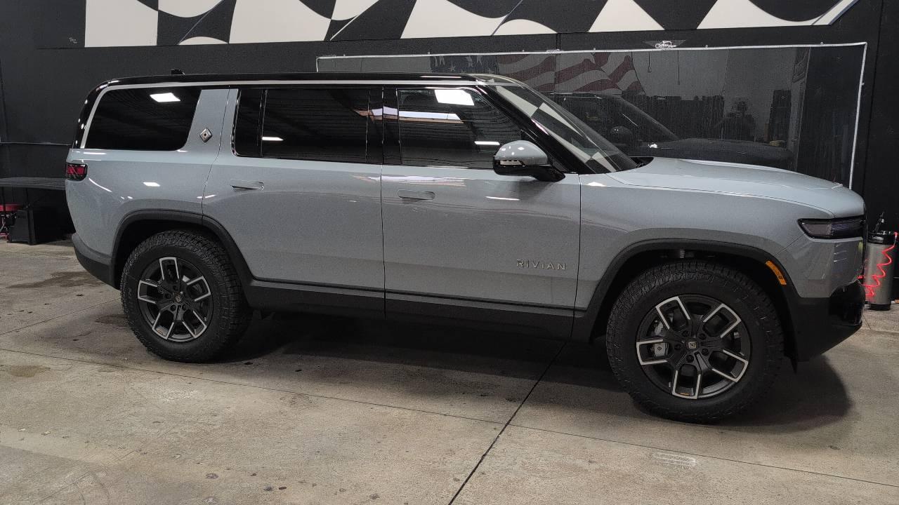 Rivian R1S 2026 in Reno, NV