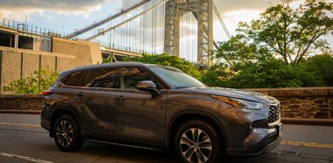 Toyota Highlander 2021