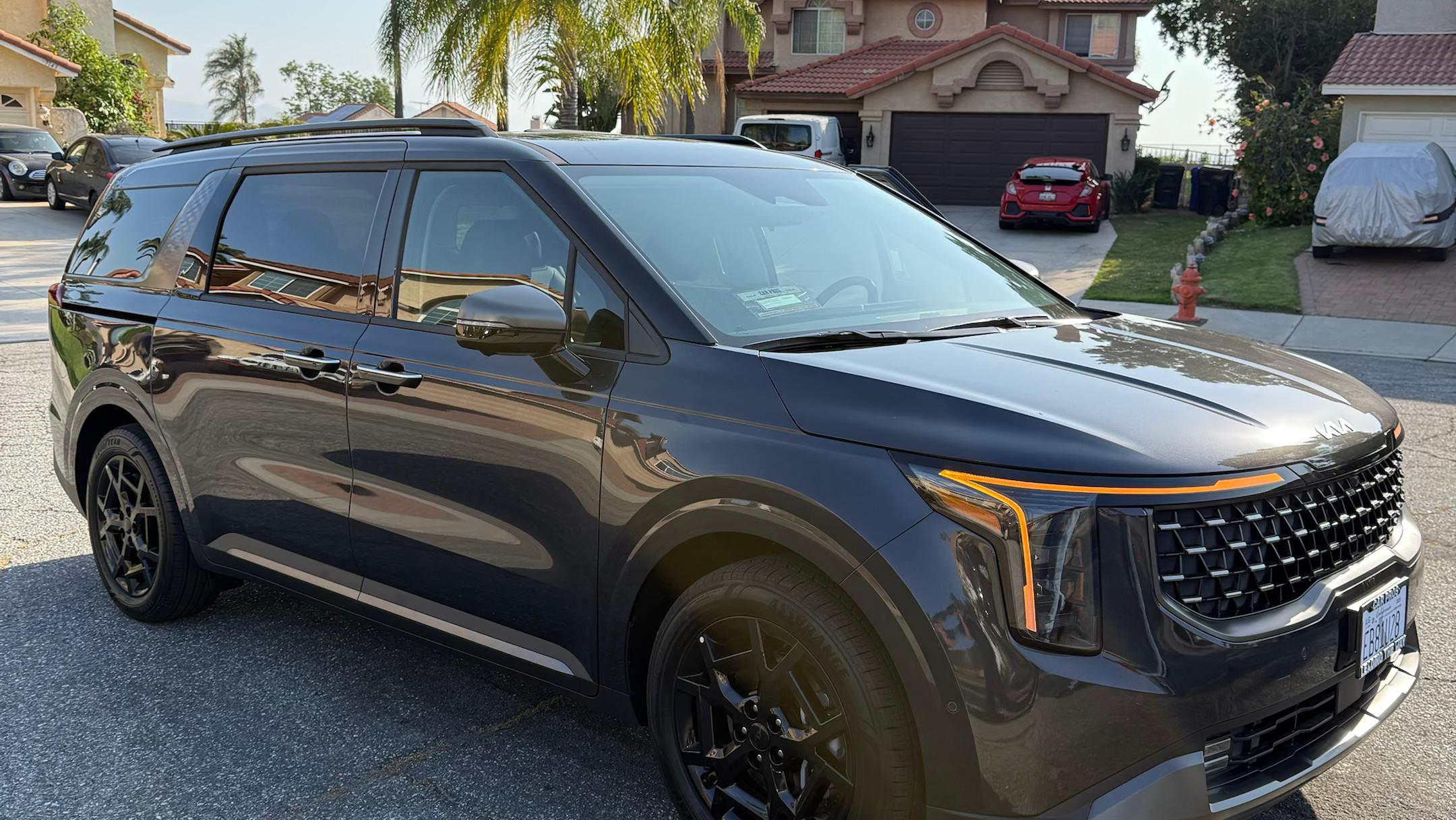 Kia Carnival Hybrid 2025 in Highland, CA