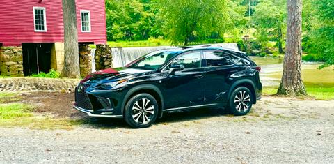 Lexus NX 2021