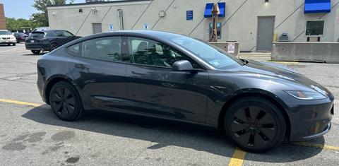 Tesla Model 3 2025