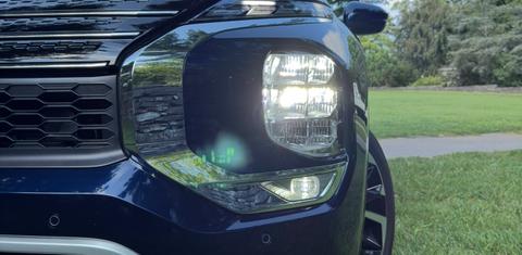Mitsubishi Outlander 2024