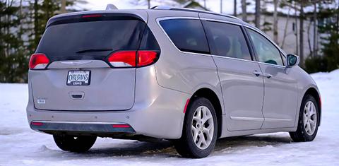Chrysler Pacifica 2017