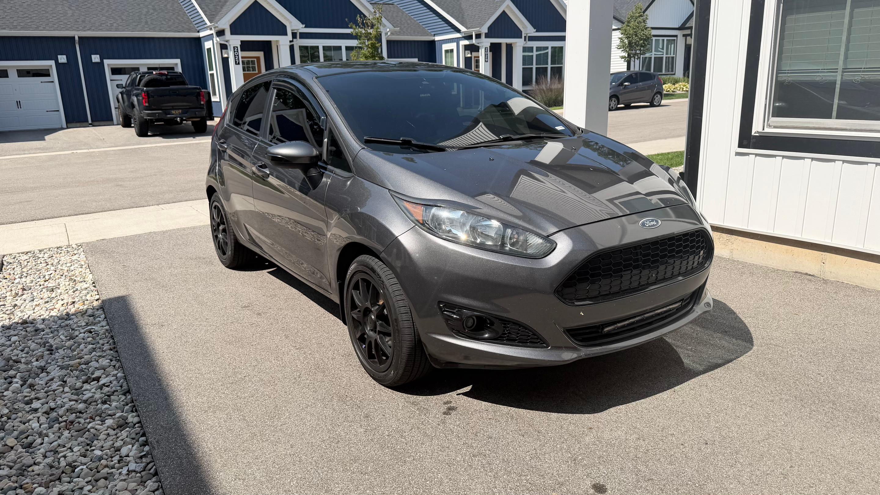 Ford Fiesta 2014 in Grand Rapids, MI