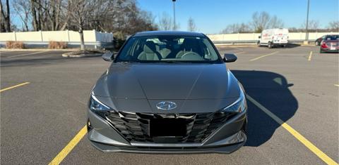 Hyundai Elantra 2023
