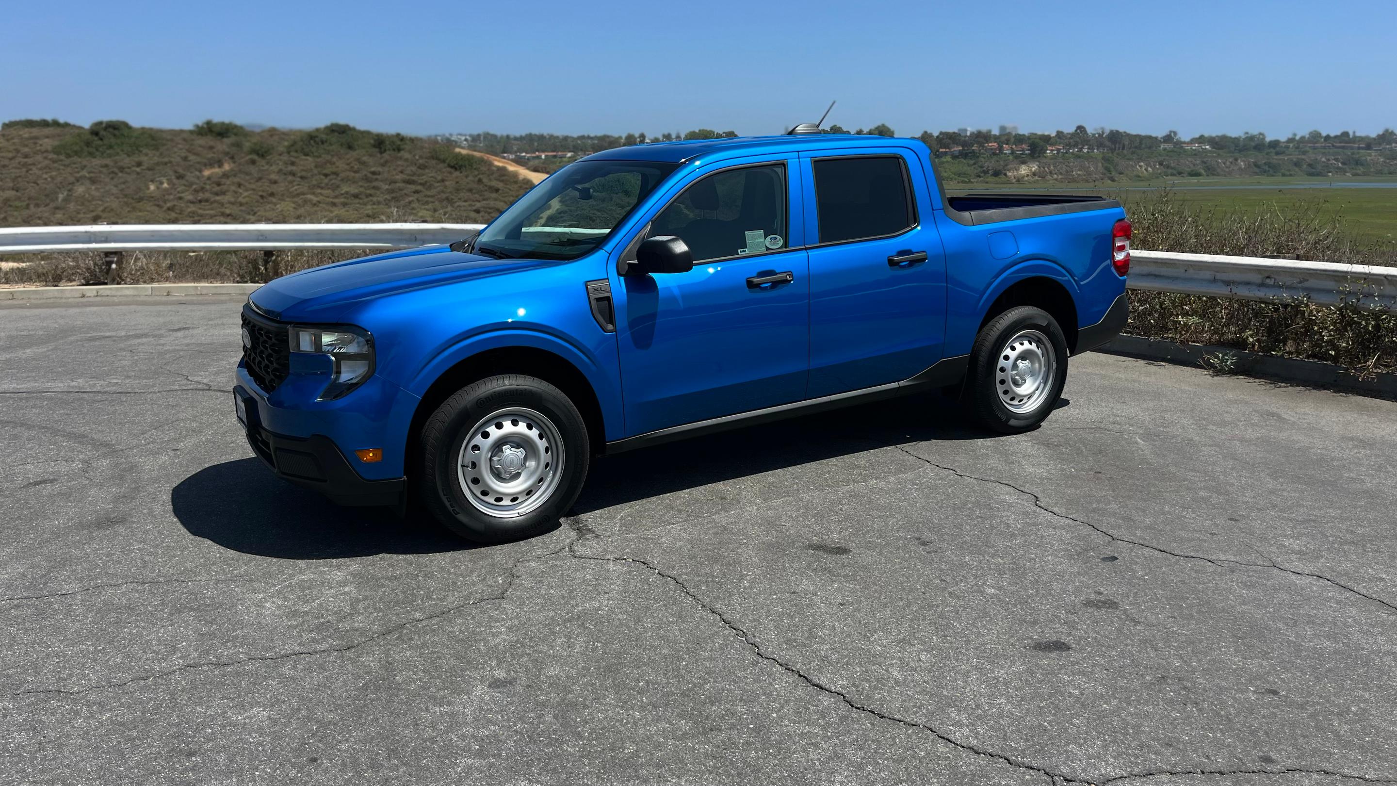 Ford Maverick 2025 in Costa Mesa, CA
