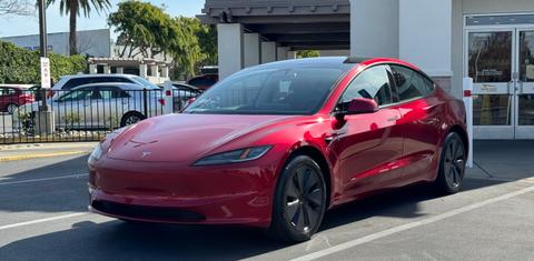 Tesla Model 3 2024