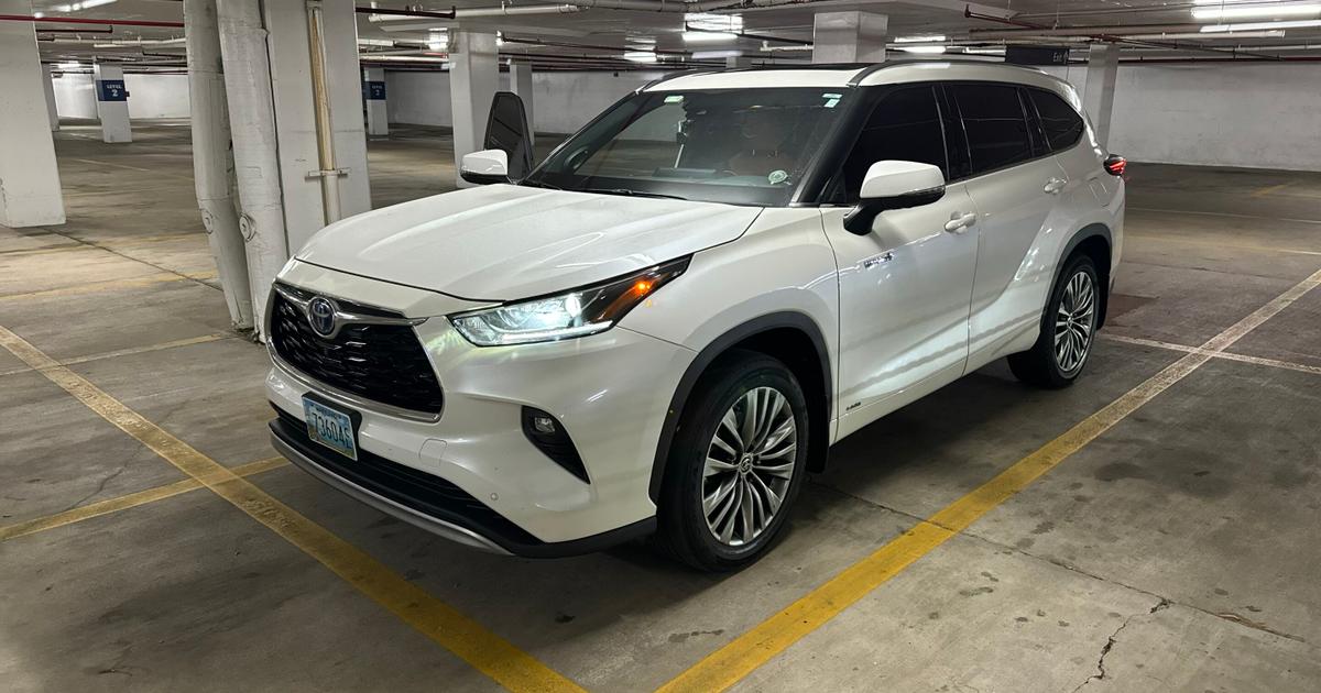 Toyota Highlander Hybrid 2021 rental in Leesburg, VA by Sam N. | Turo