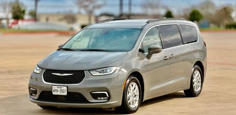 Chrysler Pacifica 2022