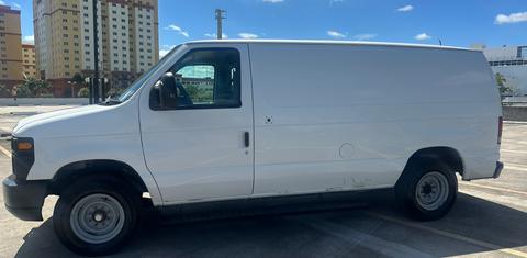 Ford Econoline Cargo 2014