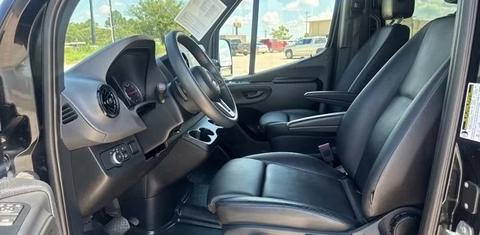 Mercedes-Benz Sprinter 2023