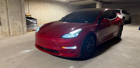 Tesla Model 3 2022