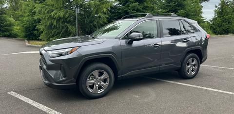 Toyota RAV4 Hybrid 2024