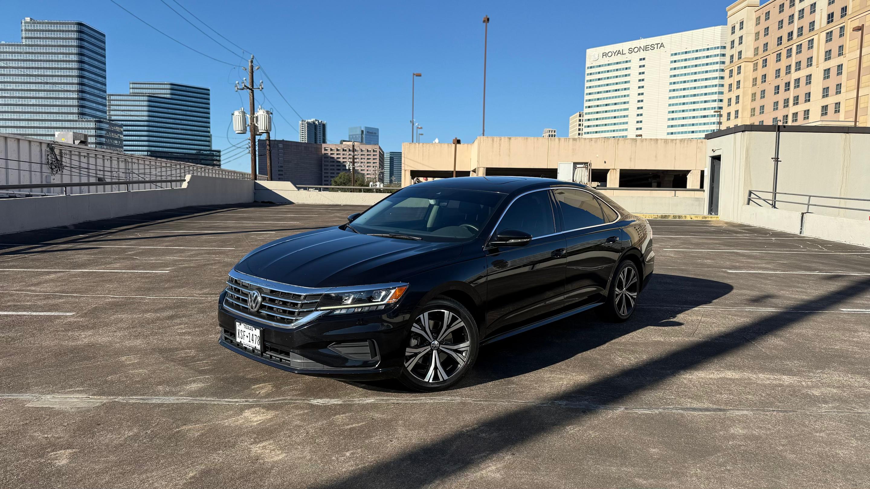 Volkswagen Passat 2022 in Houston, TX