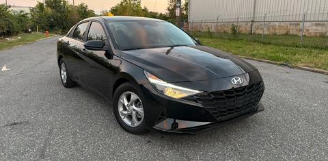 Hyundai Elantra 2022