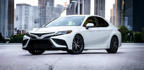 Toyota Camry 2022