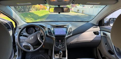 Hyundai Elantra 2016