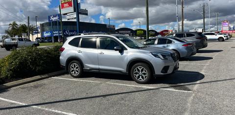 Subaru FORESTER 2023