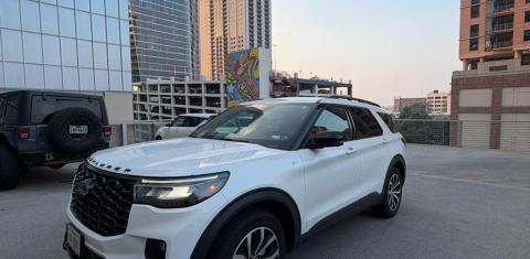 Ford Explorer 2025