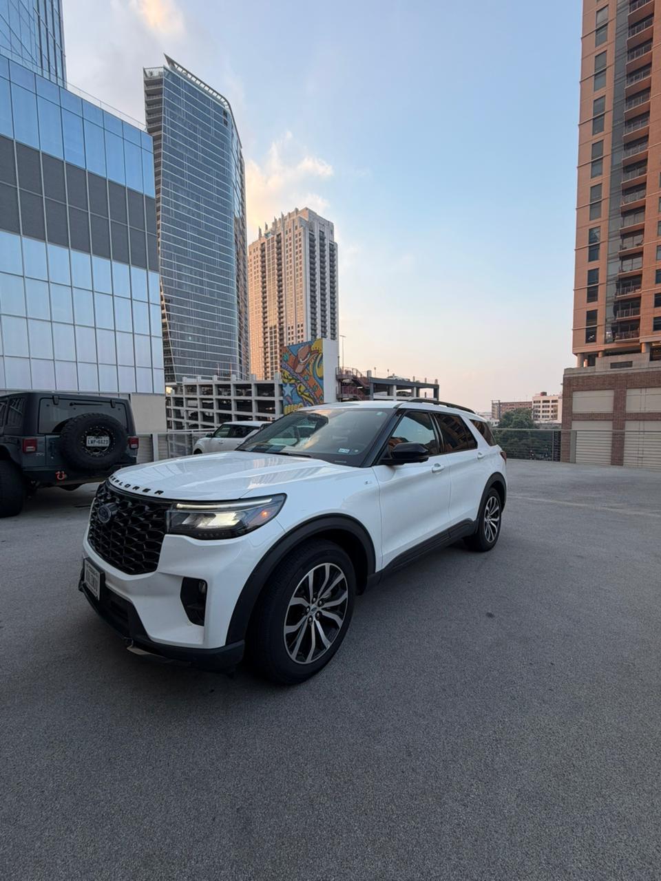 Ford Explorer 2025 in Houston, TX