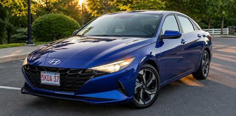 Hyundai Elantra 2023