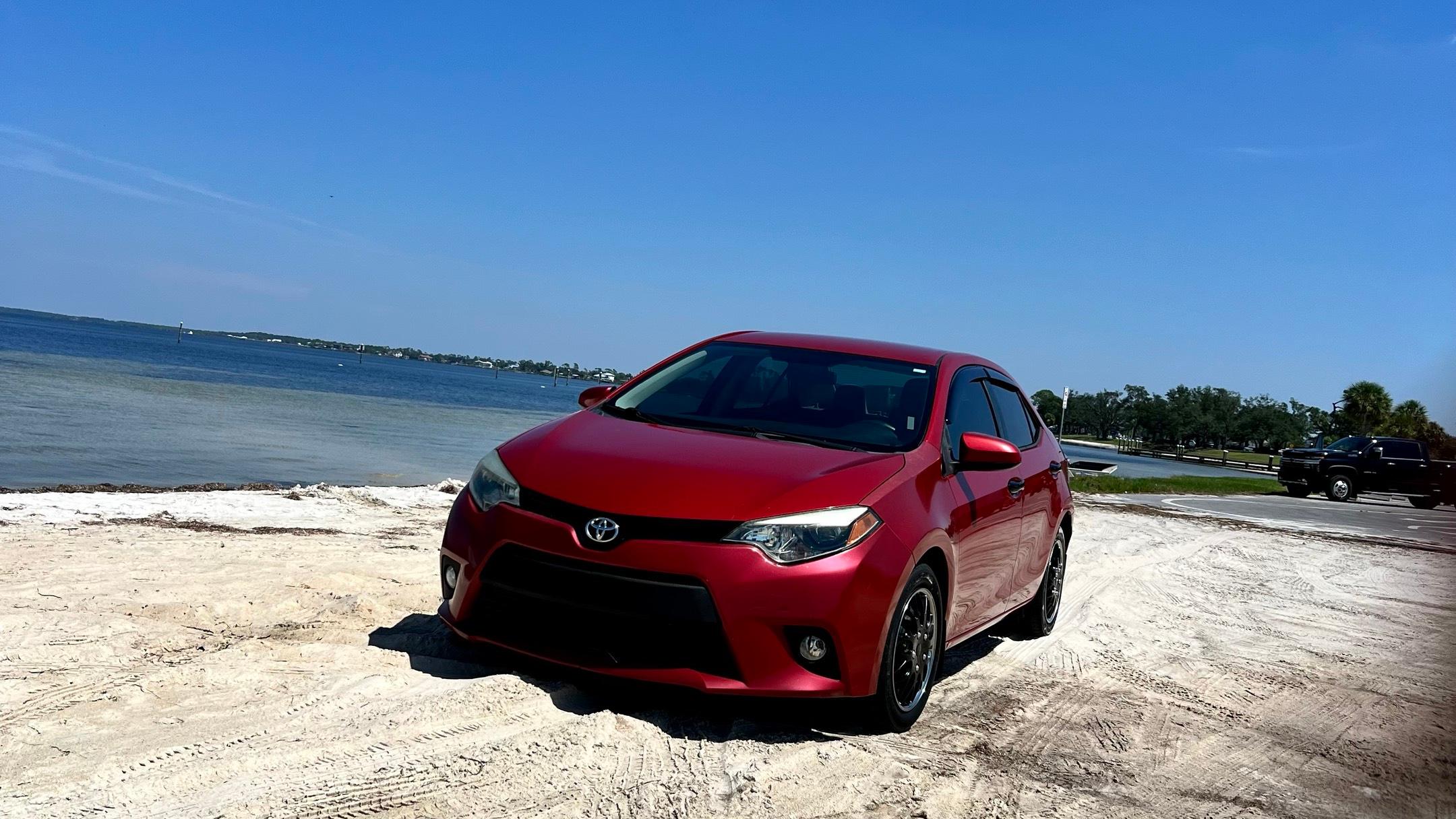 Toyota Corolla 2015 in Panama City Beach, FL