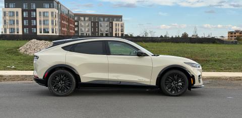 Ford Mustang Mach-E 2026