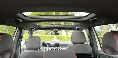 Mercedes-Benz GLB-Class 2023