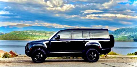 Land Rover Defender 2024