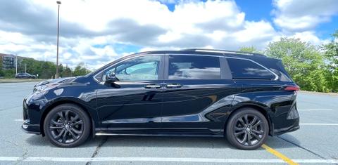 Toyota Sienna 2023