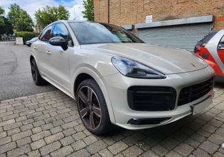 Porsche Cayenne car