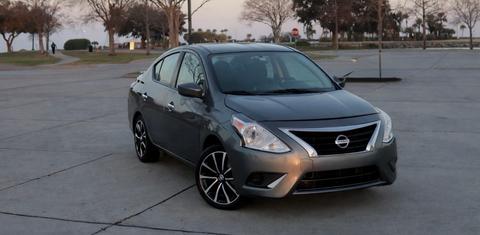 Nissan Versa 2019