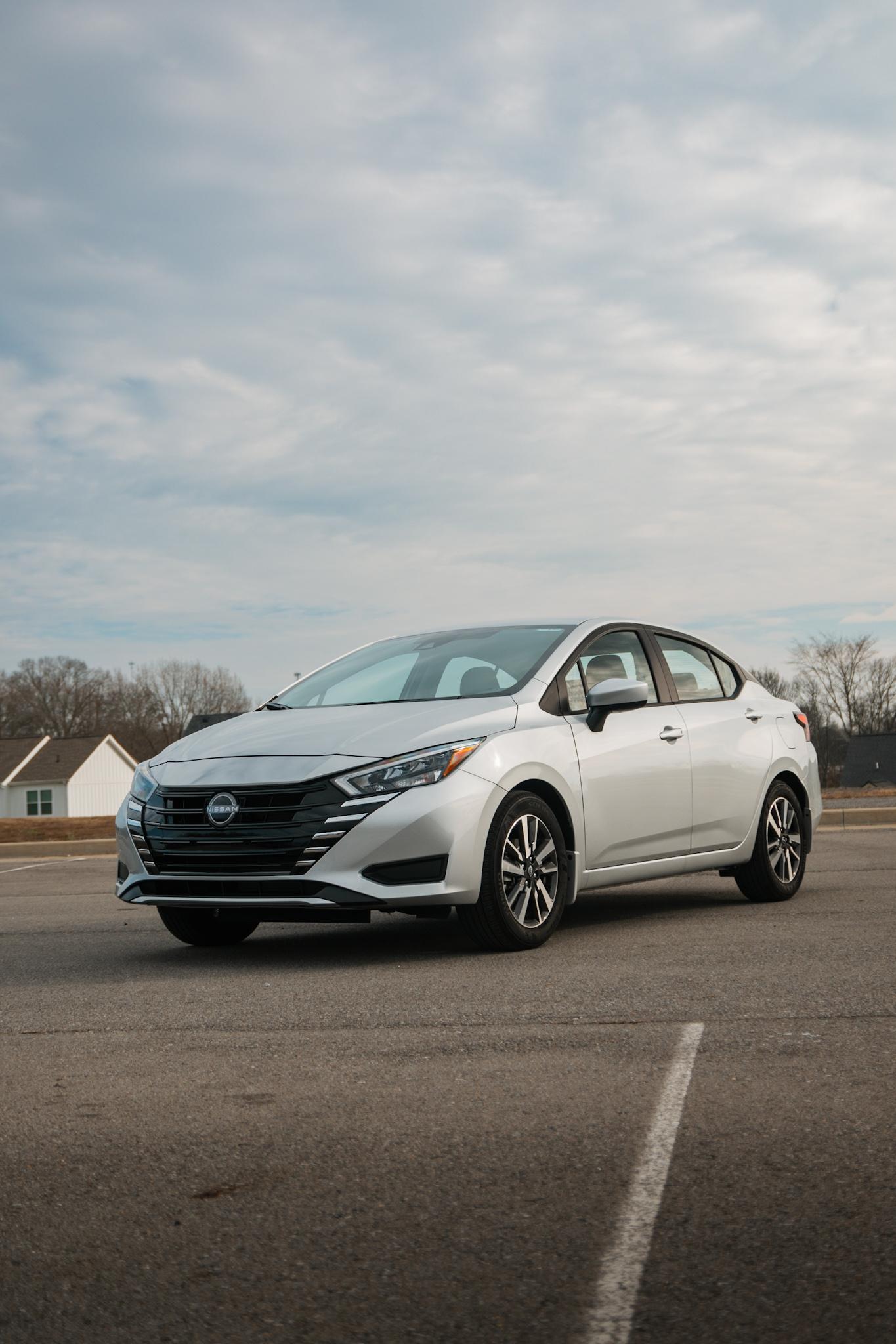 Nissan Versa 2025 in Pleasant View, TN