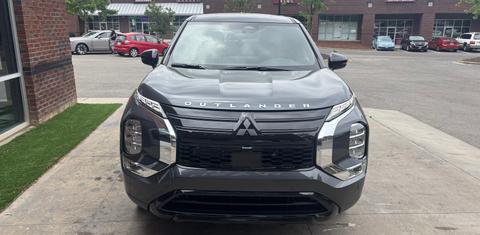 Mitsubishi Outlander 2026