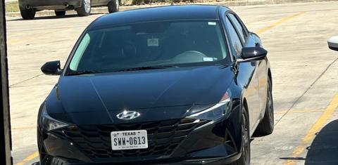Hyundai Elantra 2023