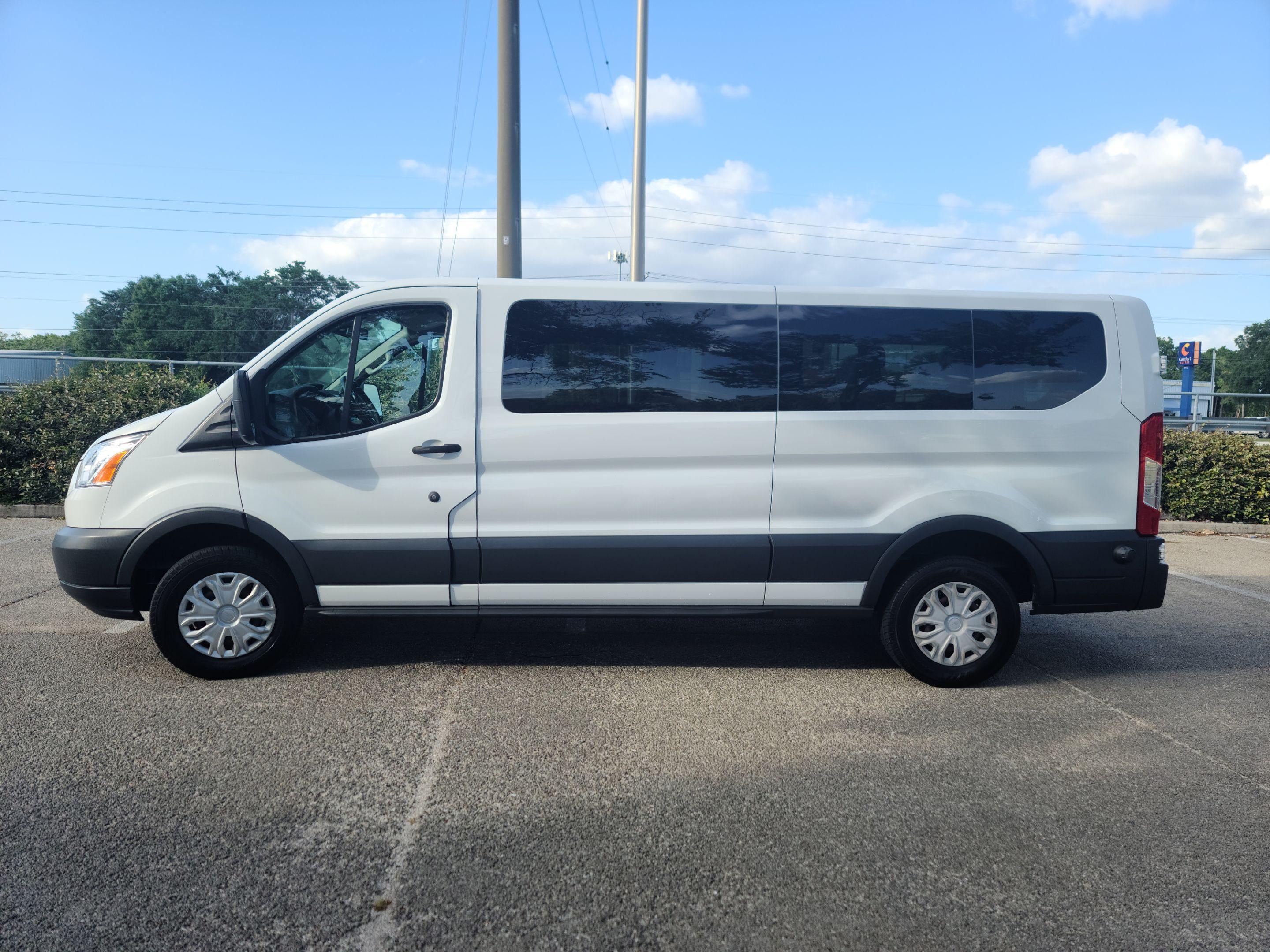 Ford Transit 2017 in 