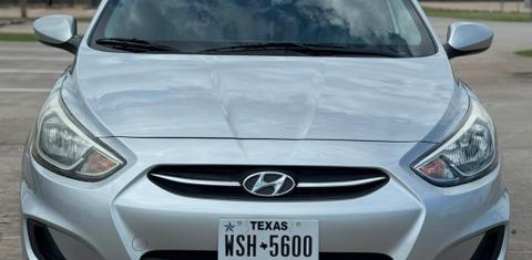 Hyundai Accent 2015