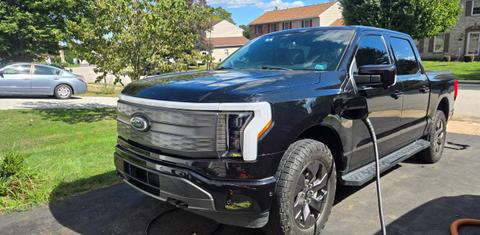 Ford F-150 Lightning 2023