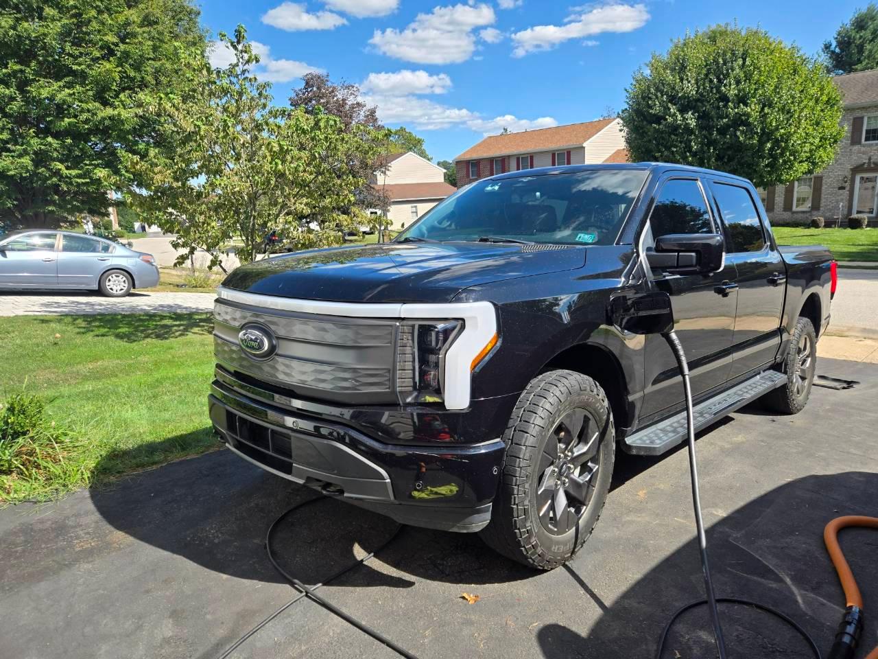 Ford F-150 Lightning 2023 in York, PA