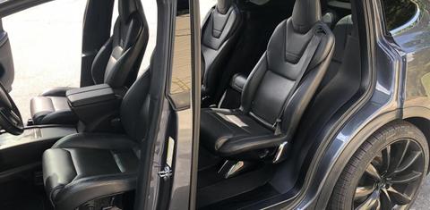 Tesla Model X 2016