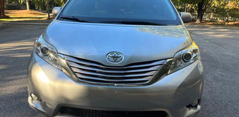 Toyota Sienna 2015