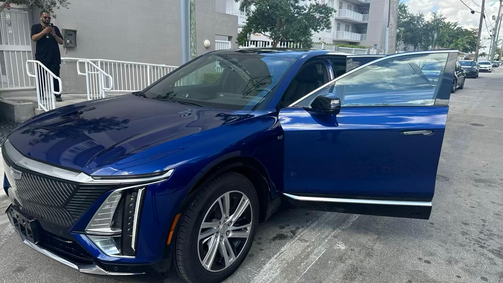 Cadillac LYRIQ 2024 in Miami, FL