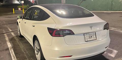 Tesla Model 3 2022