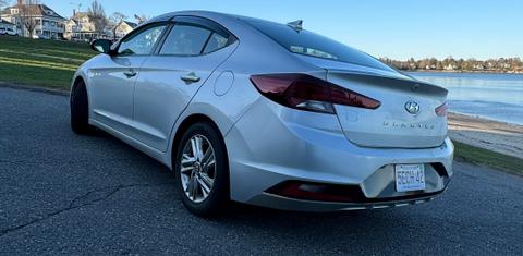 Hyundai Elantra 2019