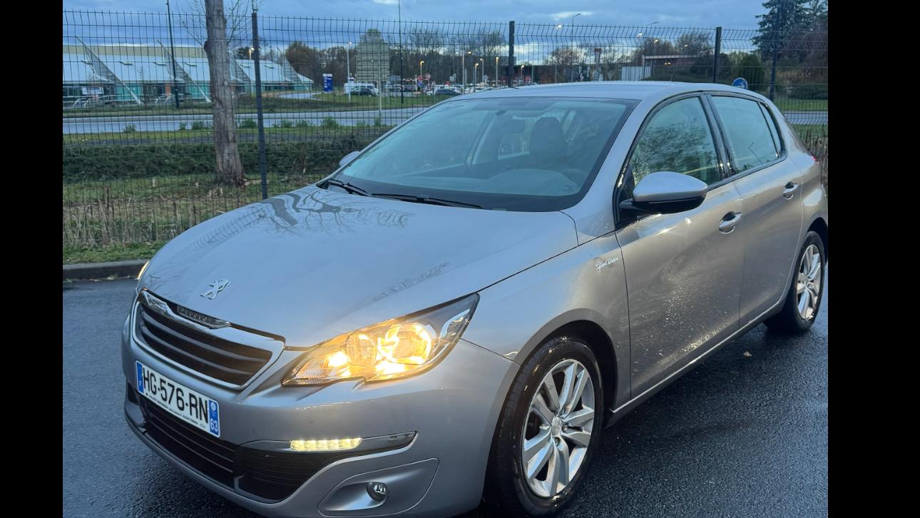 Peugeot 308 2016 à Clermont-Ferrand
