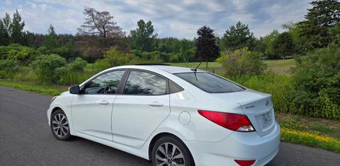 Hyundai Accent 2015