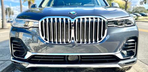 BMW X7 2022